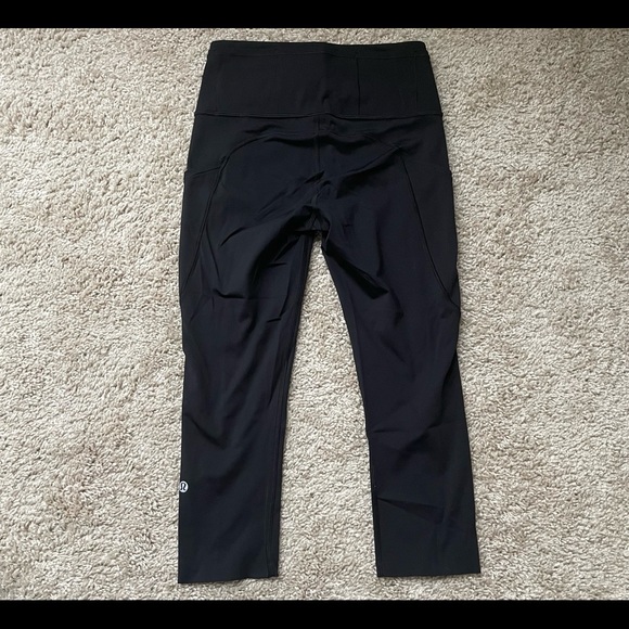 Lululemon leggings size 6 - Picture 4 of 6